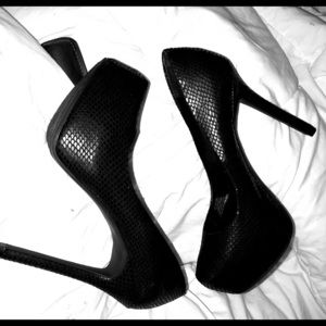 COPY - Jessica Simpson Black Open Toe Heels Size 8.5